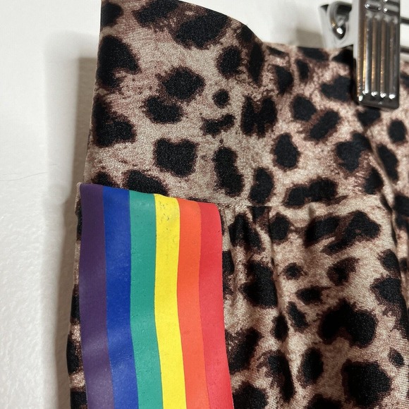Torrid Liquid Leopard Print Side Rainbow Leggings Tan Women’s Size 4X - Picture 2 of 6